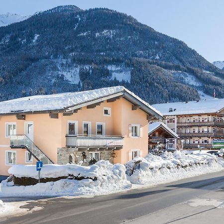 Hotel Steiger Neukirchen am Großvenediger Exteriör bild