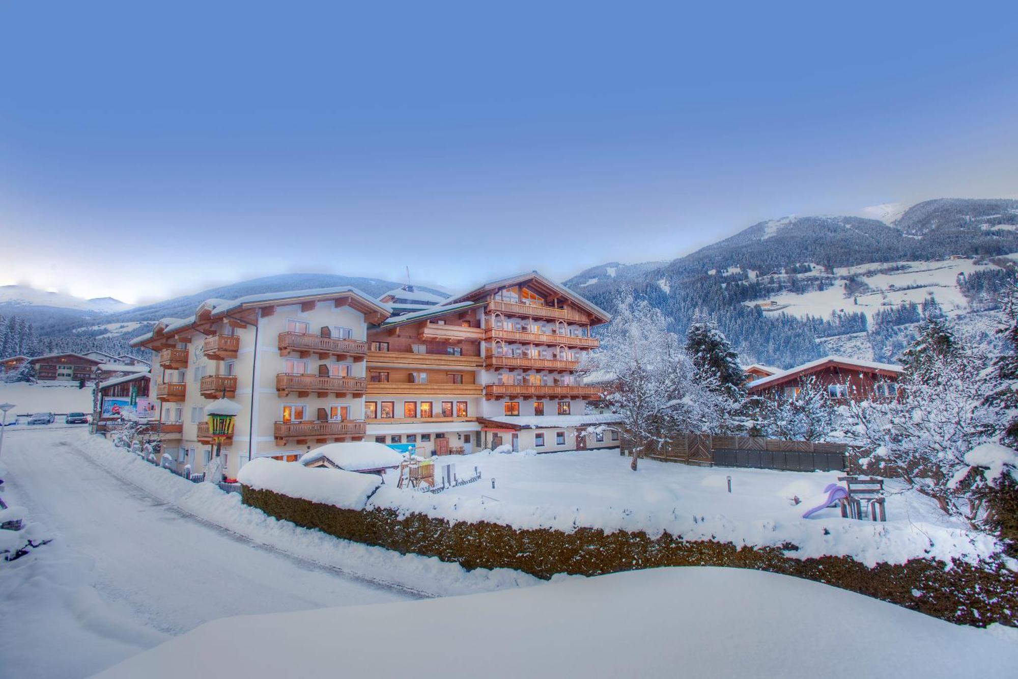 Hotel Steiger Neukirchen am Großvenediger Exteriör bild