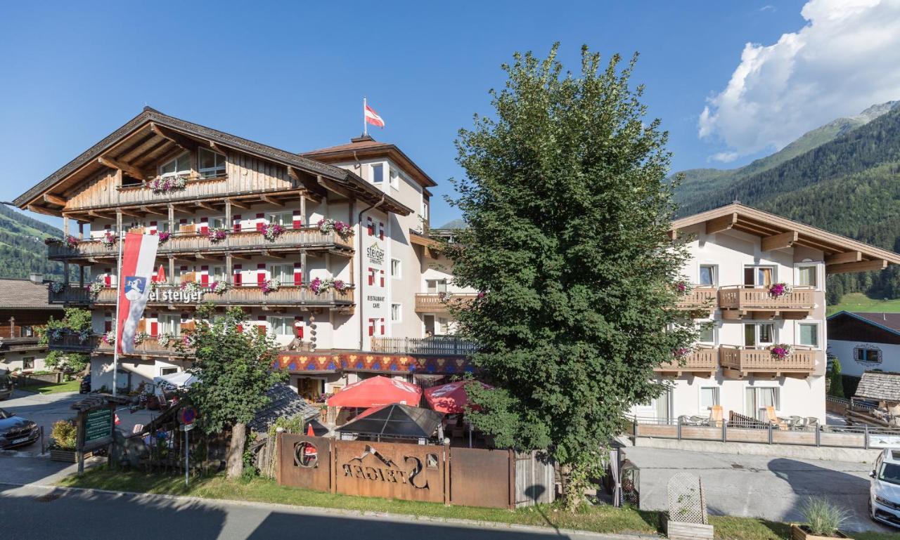 Hotel Steiger Neukirchen am Großvenediger Exteriör bild